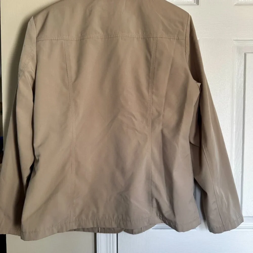 Braetan Utility Jacket Beige/Tan Women’s Large like new - Picture 6 of 6